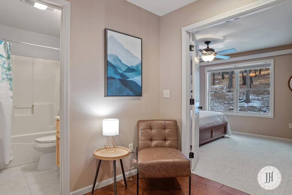 Elk Ridge Fire Place カスター エクステリア 写真