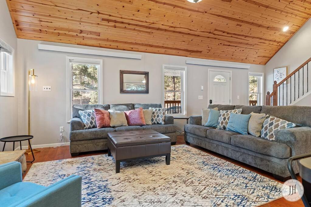 Elk Ridge Fire Place カスター エクステリア 写真